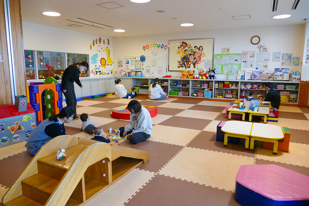 ばりっこ広場内観