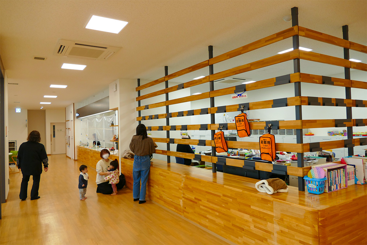 宇和島市子育て世代活動支援センター受付