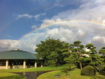 新居浜市立別子銅山記念図書館