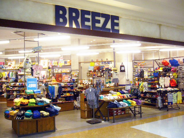 ＢＲＥＥＺＥ　イオンモール新居浜店