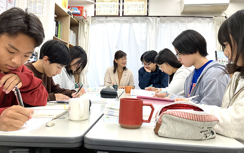 認定NPO法人　翼学園