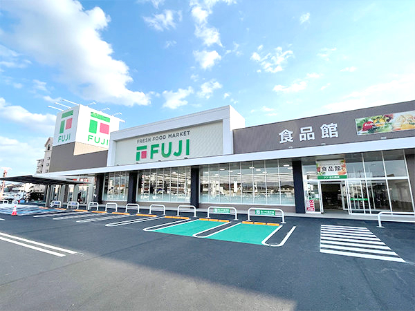 フジ古川椿店