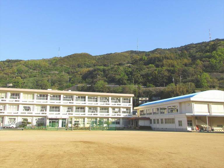 伊方町立伊方小学校